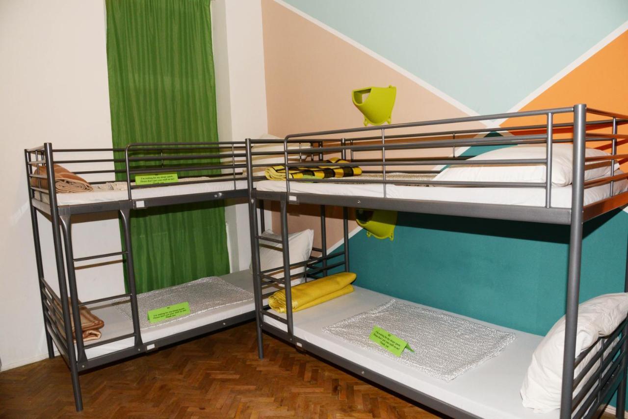 Budapest Party Hostel At Udvarom Экстерьер фото